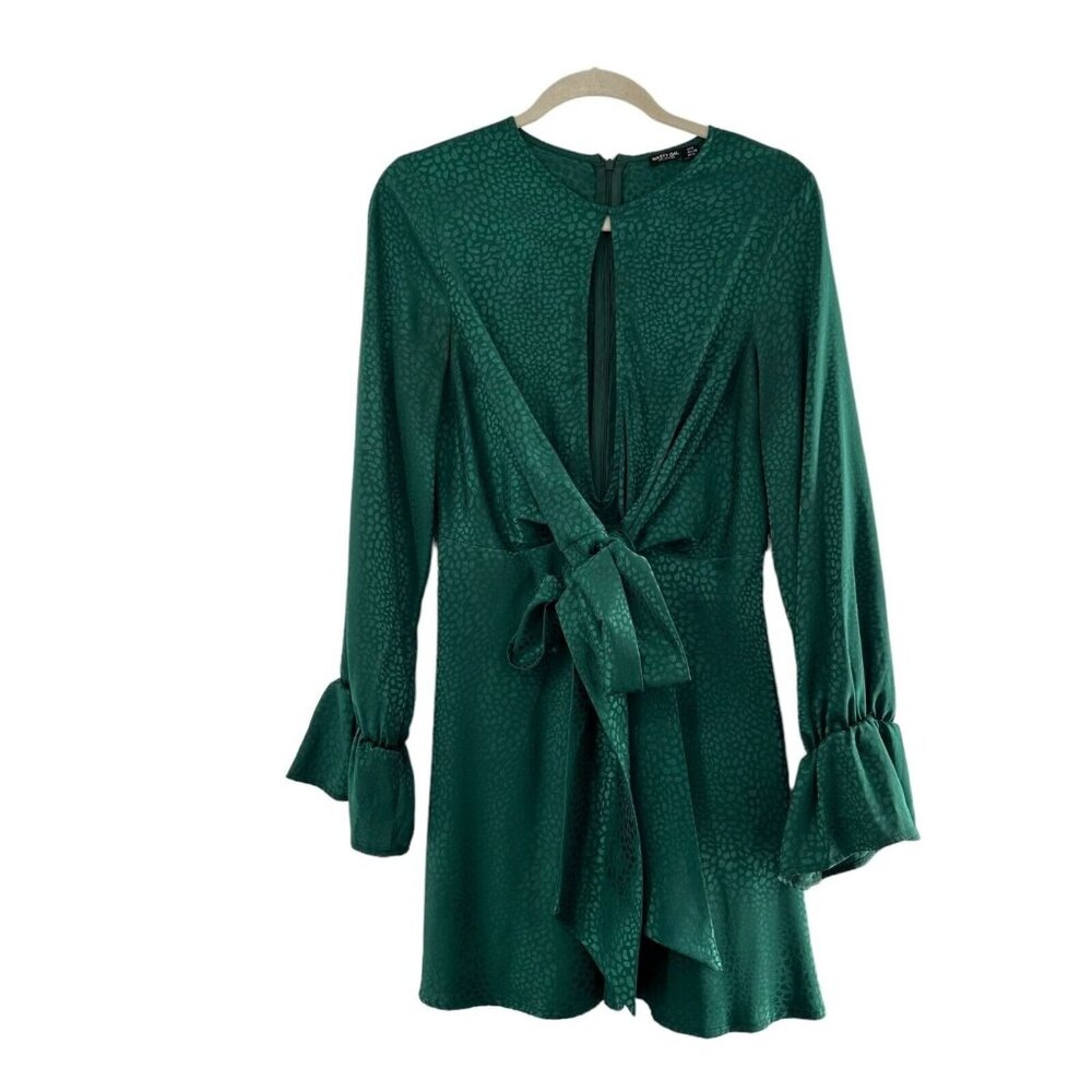 Nasty Gal Green Textured Long sleeve 8 Mini Dress‎ Wrap Waist Ruffle Cuff Animal